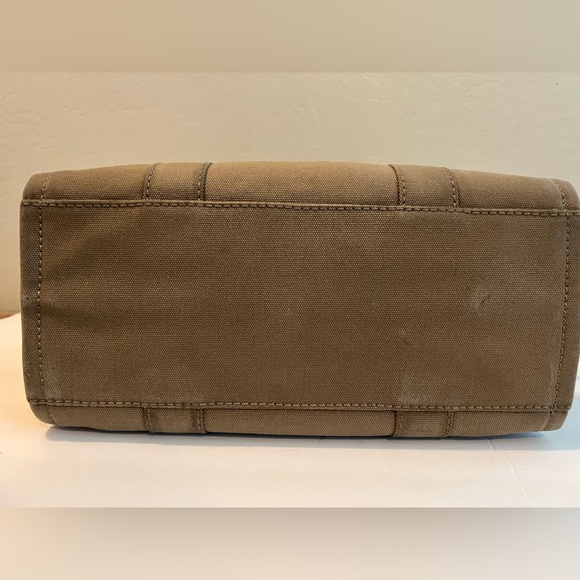 Marc Jacobs Olive Green Tote Bag - Picture 10 of 15